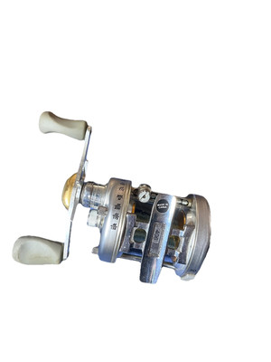 Moulinet à bobine libre Shakespeare SKP Freerunner 4000 Baitrunner SHAKESPEARE