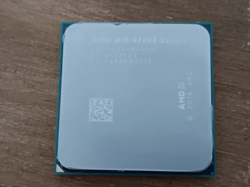 CPU PROCESSEUR PROCESSOR AMD A10-9700E PRO SOCKET AM4 AD970BAHM44AB [ 4x3.0GHZ ] - Photo 4/4