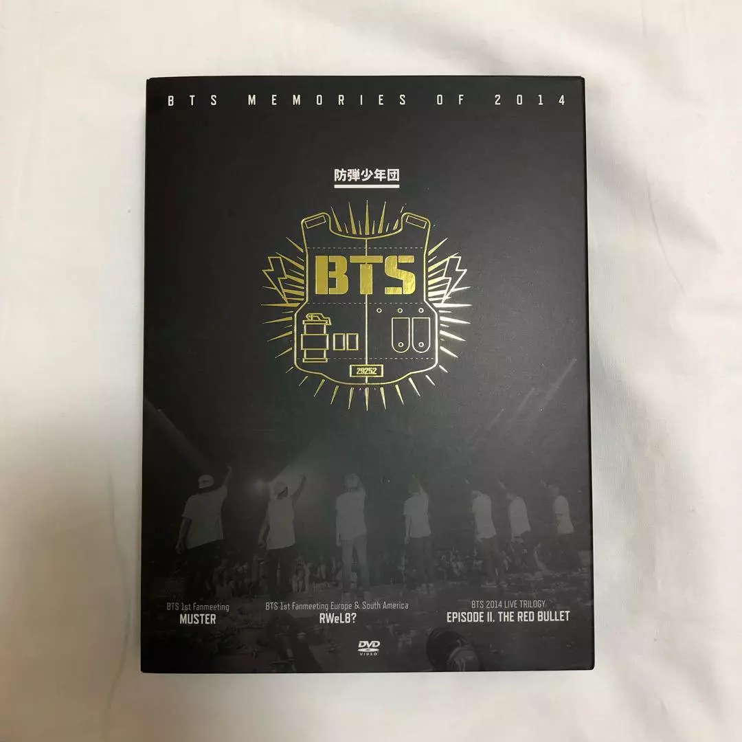 BTS MEMORIES OF 2014 DVD 3 set + Photobook Bangtan Boys Official