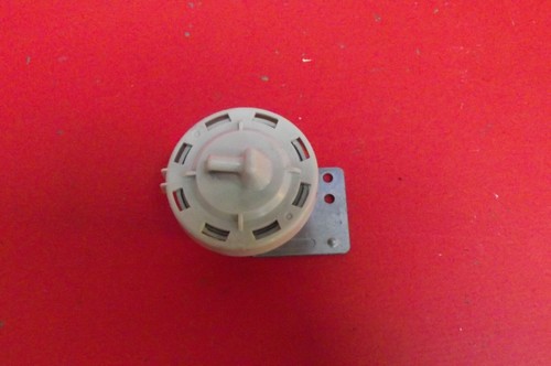 Waschmaschine BEKO WM5102W DRUCKSCHALTER