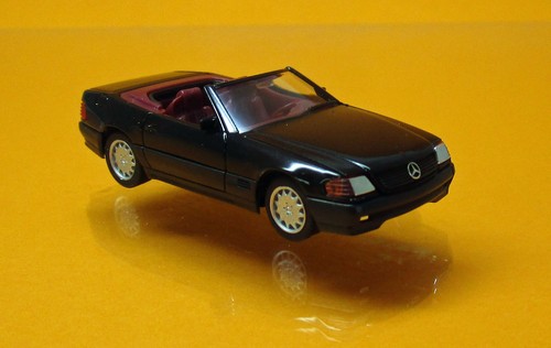 Herpa 038850 Mercedes-Benz 500 SL Typ R129 schwarzmetallic Scale 1:87 NEU !