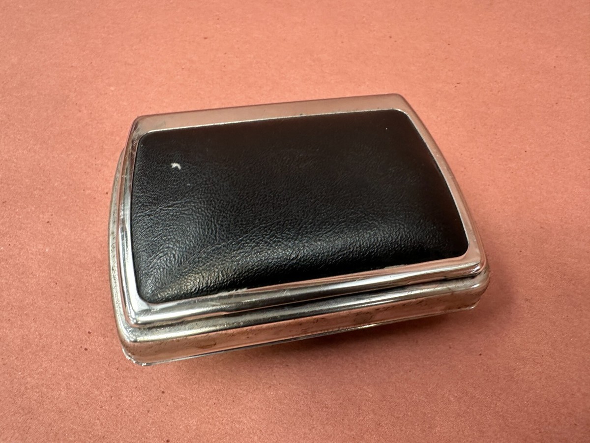 ジャガーx300 xj6 xj40コンソール 灰皿 Jaguar XJS OEM Center Console Rear Seat Chrome Ashtray 129K Miles