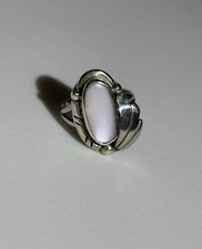 Size 4 Vintage Sterling Silver Mother Of Pearl Ring