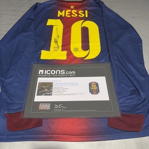 Lionel Messi Signed FC Barcelona Jersey Inscribed Leo (Beckett COA