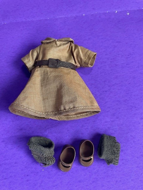 1965 EFFANBEE DOLL'S BROWNIE SCOUT DRESS, BELT, SHOES & SOCKS