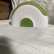 Microplane Herb & Salad Chopper, White & Green. Stainless Steel blades