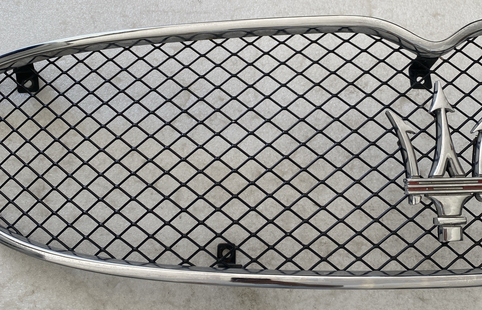 MASERATI QUATTROPORTE M139 FRONT BUMPER RADIATOR GRILLE OEM 2003-2008