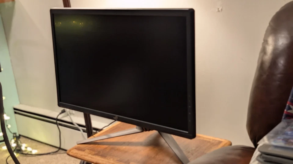 ASUS ROG Swift PG27u 4k HDR 1ms 160hz gaming monitor - Image 3 of 4