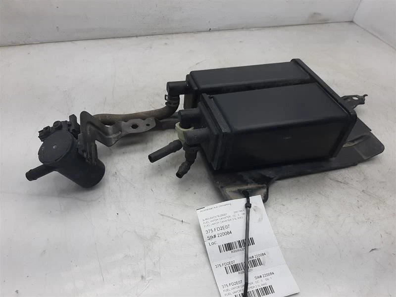 07 08 09 10 11 12 13 14 15 Lincoln MKX bote de vapor de combustible 7T4Z9D653B Foto 2 de 4