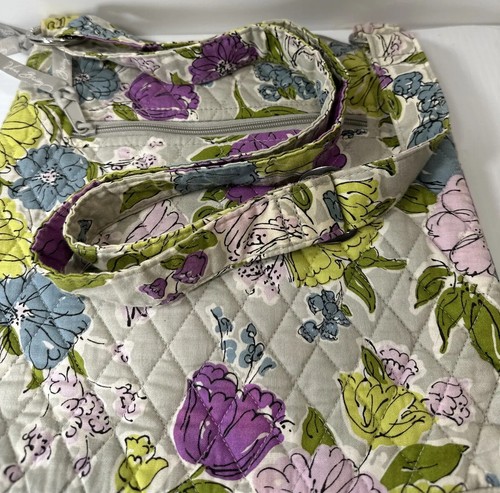 Vera Bradley Women's Green/Purple Paisley Quilted Medium Hanbag Purse Crossbody - 第 5/9 張圖片