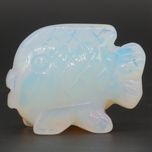 Estatuilla de animales artesanales de curación de reiki artesanal de piedra opalita tallada a mano de cristal de pez de 2