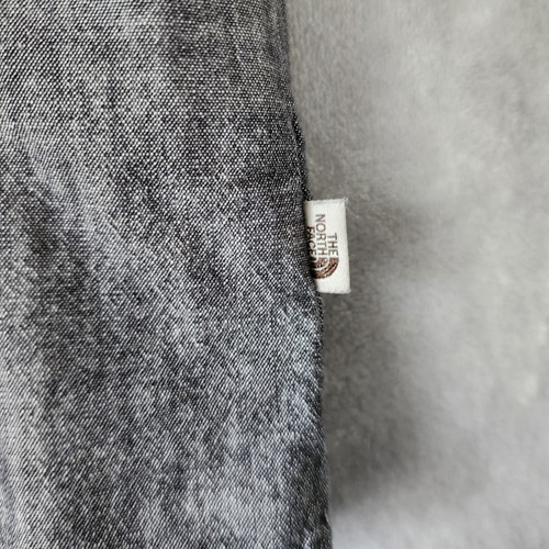 The North Face Camicia Abito Donna Piccolo Chambray Grigio Cotone Tasca Orlo Arrotondato - Foto 3 di 8