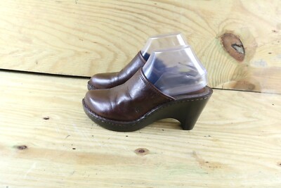 Born Shoes Womens Sz 9 Brown Soft Leather 39 Mules Clogs  display picture 3