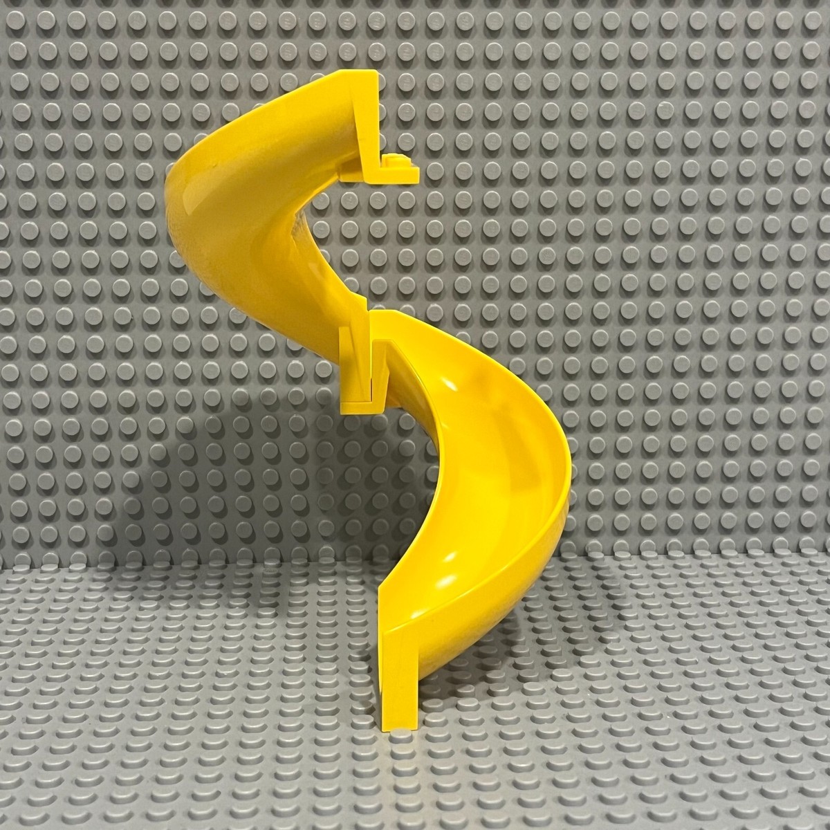 Lego 11267 Lego Slide Playground 7x12x8 1/3 Curved 180 Deg
