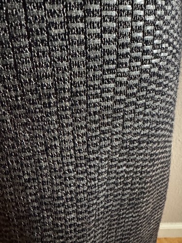 St. John Santana Knit Pencil Skirt Size 12 EUC Silver Shiny - Picture 3 of 4