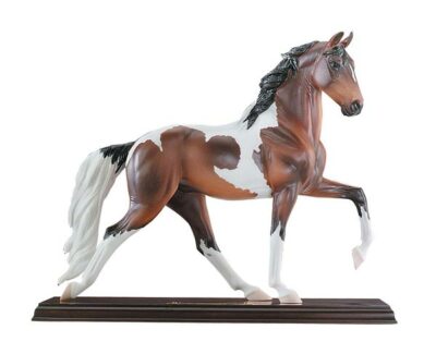 Breyer Dixieland Grand, Bay Pinto, 2006  Fine Porcelain # 8146, Mint BNIB, COA