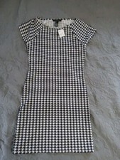 Womans Sise Small Forever 21 Black And White Dress