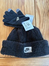 NIKE COZY PEAK KIDS BEANIE AND GLOVE SET BLACK BRAND NEW WITH TAGS 35.00 RETAIL