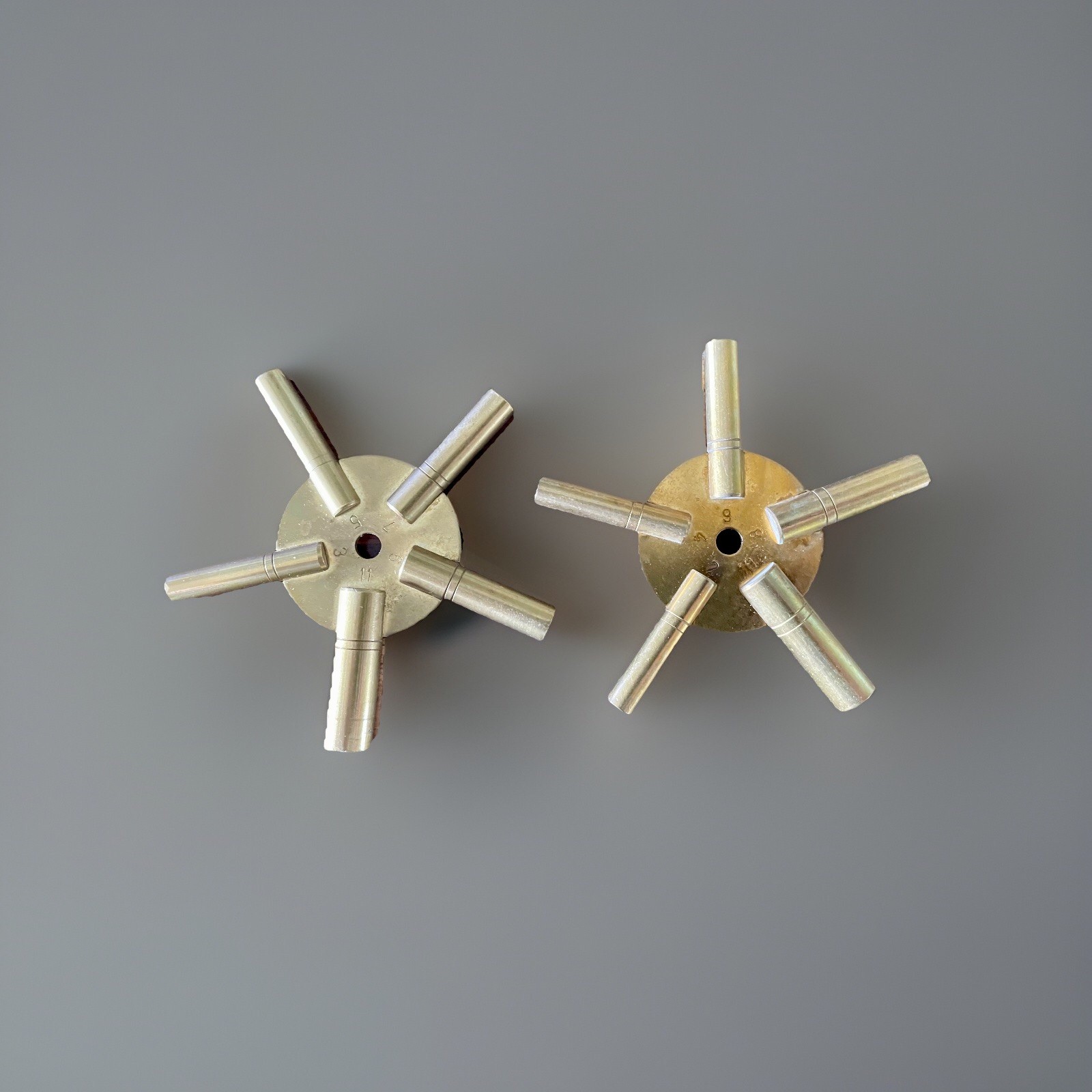 2 Pc Clock Winding Brass Key Set Even & Odd Numbers Universal  Wall Clock Keys