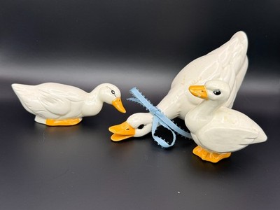 Ceramic Geese Goose Set Of 3 With Gold Beaks