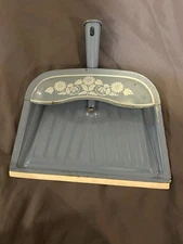 Vintage JV Reed Blue Floral Metal Dust Pan Farmhouse