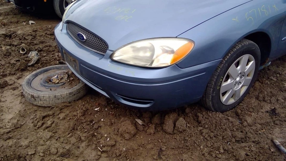 Radiator Fits 96-07 TAURUS 4287081 Foto 4 de 4