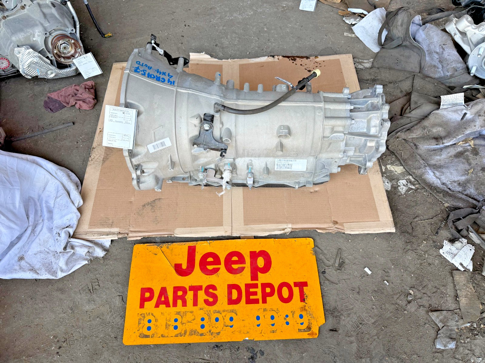 2014 2015 JEEP GRAND CHEROKEE 5.7L 4X4 AUTOMATIC TRANSMISSION OEM 04800747 49K