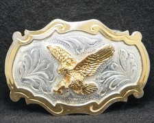 WL09119 NICE VINTAGE 1970s EAGLE FLYING ANIMAL BIRD ARTWORK MENS BELT BUCKLE