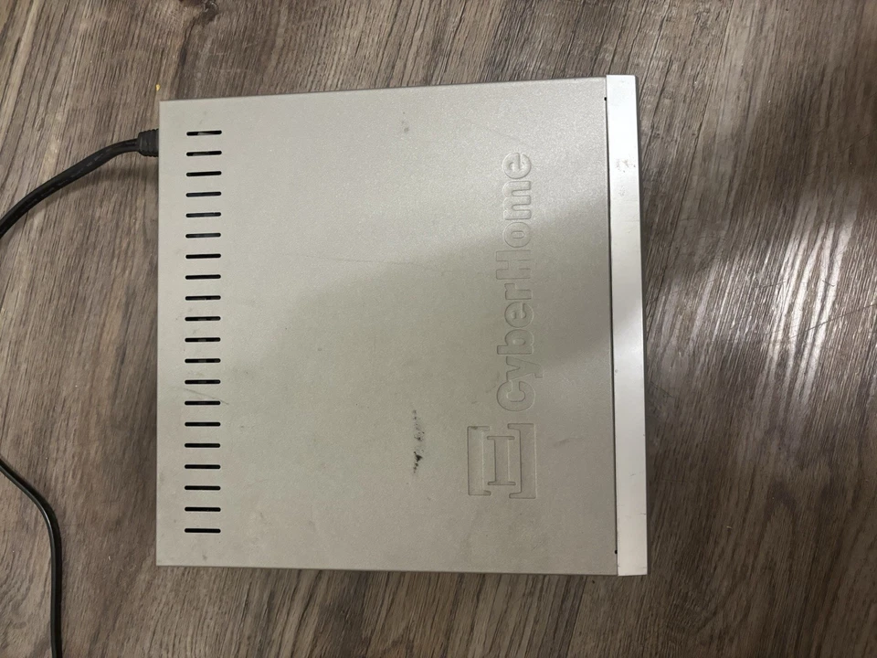 Reproductor de DVD CH-DVD 300 MP3 CyberHome escaneo progresivo (mal funcionamiento) Foto 2 de 4