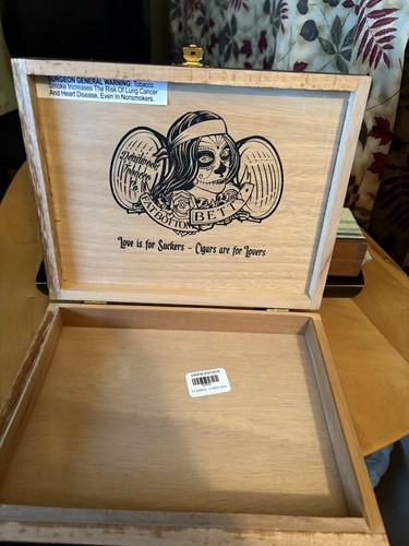 Vintage Lot Of 6 (All Empty) 4 Cigar Boxes & 2 Tobacco Pkgs - See Description - Picture 12 of 21