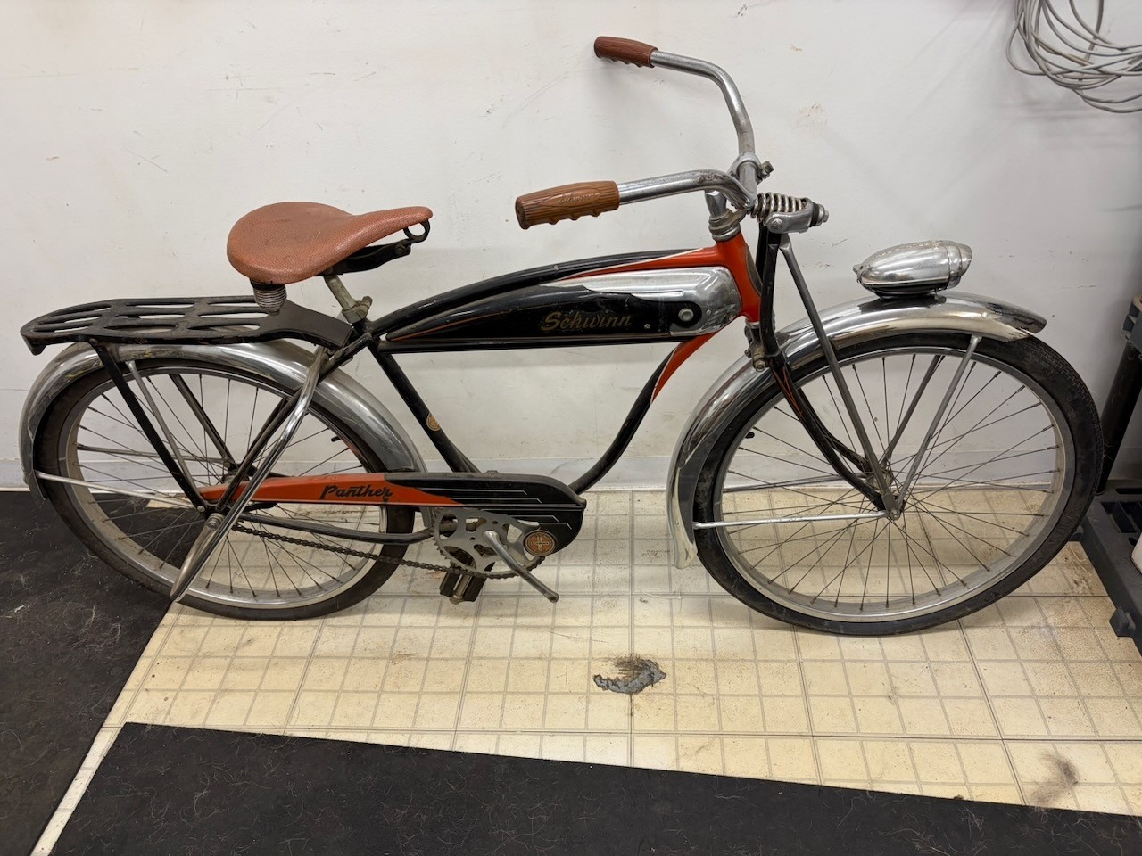 (Used) Schwinn 1953 26" Mens Black Panther Bicycle Nice Original (2495.00 USD)