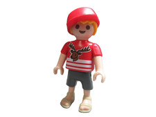 Playmobil Figuren | Junge mit Kappe & Elch Tshirt