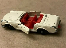 Vintage 1966 Lesney Matchbox #27 - Mercedes 230 SL