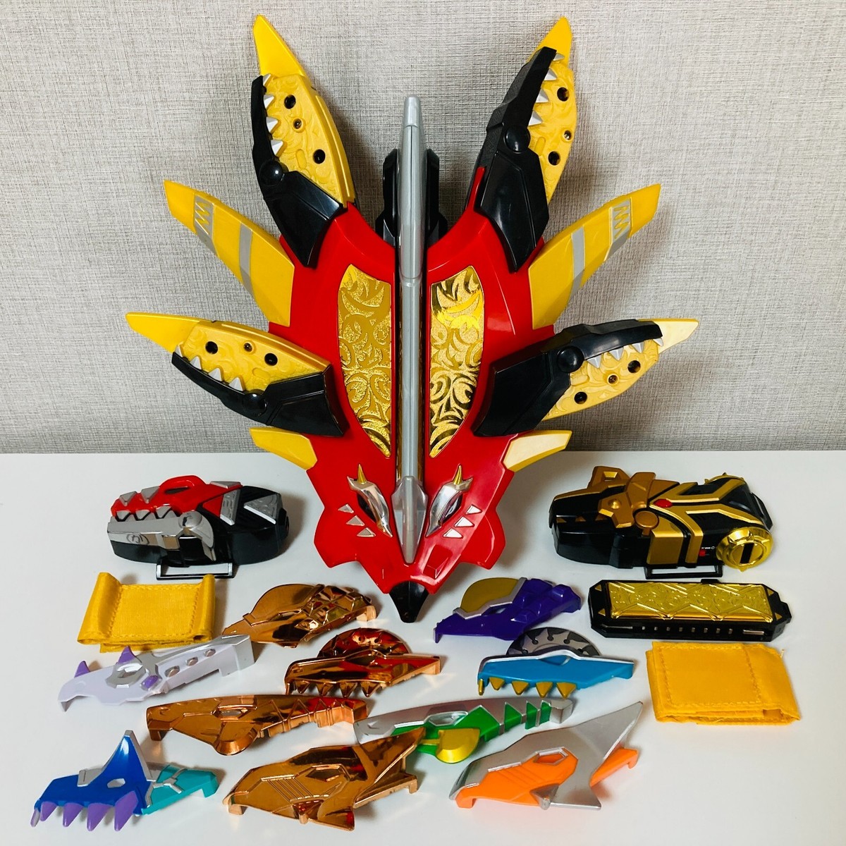 タイガーアイと堀龍のデザブレ BANDAI DX Power Rangers Dino Thunder Sentai Abaranger Dino Brace