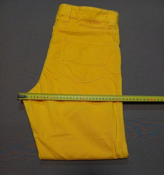 Men Musto Jeans Gold Cotton 34 / L / 50