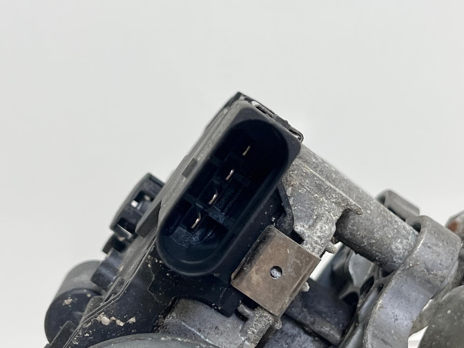 2009-2015 Audi R8 Coupe Front Left Side Windshield Wiper Motor Oem 423955123 (MK