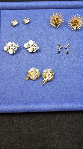 5 Pairs Of SARAH COVENTRY earrings