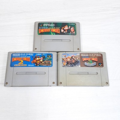 Nintendo Famicom & Super Famicom Console Japan with 6 games Cables