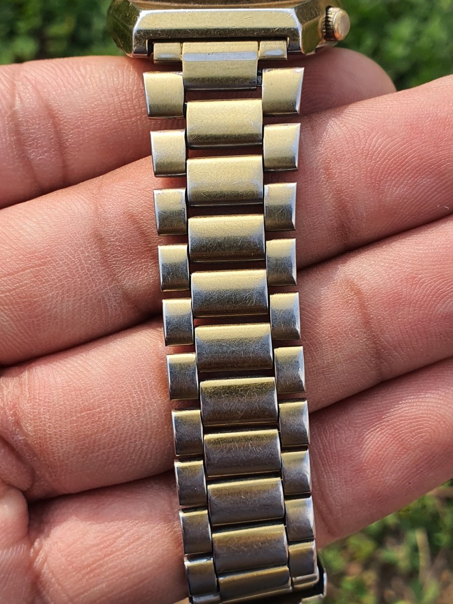 Citizen 4-R18011 Automatic men 21 jewels vintage watch made in