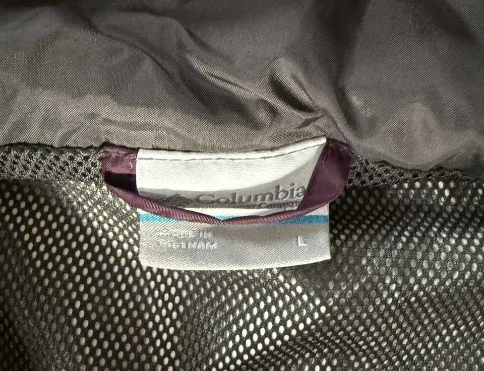 Columbia Omni-tech Hooded Jacket! (men’s Large) - Image 2 of 4