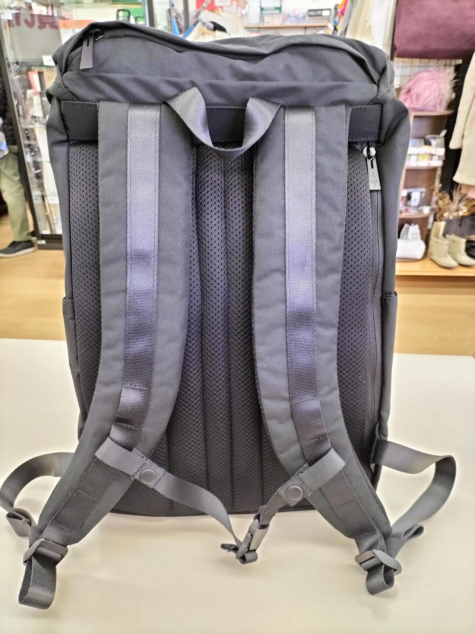 transcontinents backpack Japan - image 2