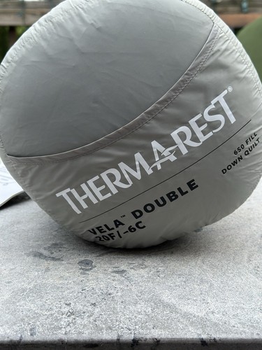 Therm-a-Rest Vela Two Person Down Quilt 20F Double Backpacking Sleeping Bag NWT - Picture 2 of 9