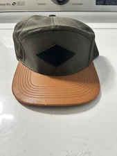 Used Elusive 6-Panel SnapBack 