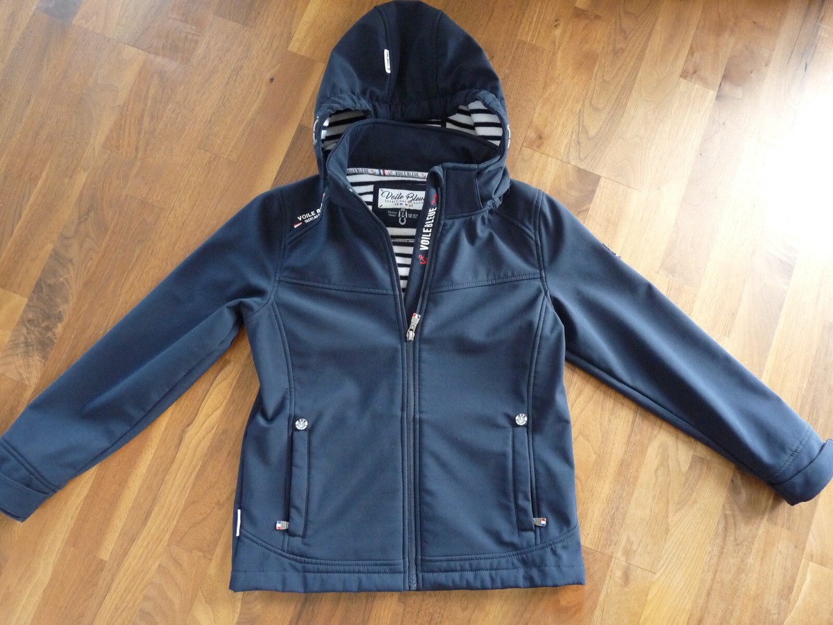 Tolle Softshelljacke im maritimen Stil von Voile Bleue in