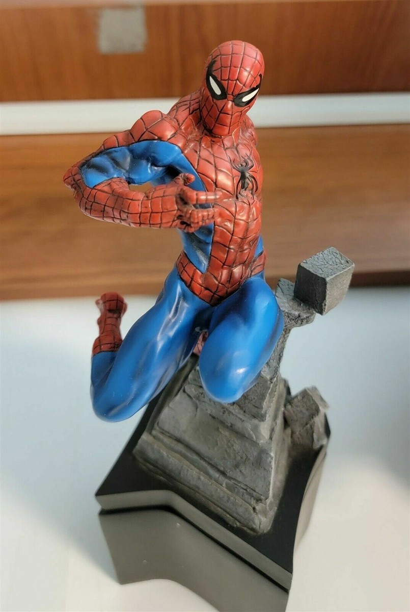 Bowen Designs SPIDER-MAN vs VENOM DIORAMA STATUE Sideshow Bowen Designs SPIDER-MAN vs VENOM DIORAMA STATUE Sideshow