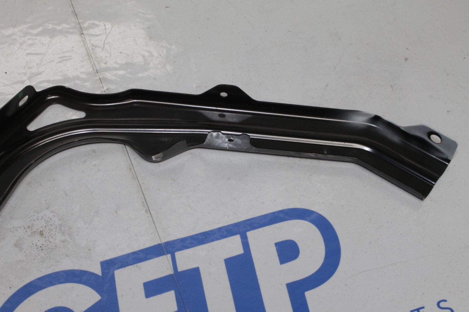 12-14 MCLAREN MP4-12C MP4 12C 570 650 OEM RIGHT QUARTER PANEL BRACKET 11A0938CP