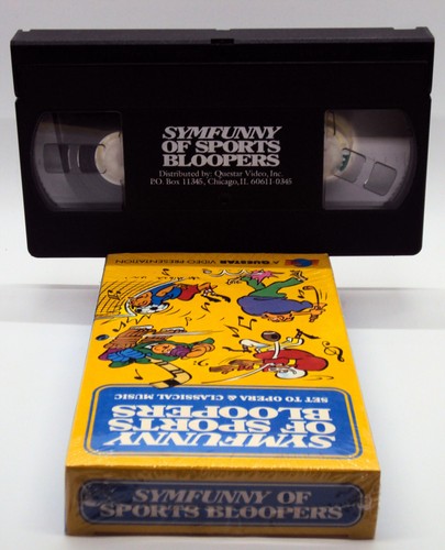 5 VHS Tapes BEST OF THE FOOTBALL FOLLIES Pro Footbal Funnies Sports Bloopers NFL - Imagen 6 de 16