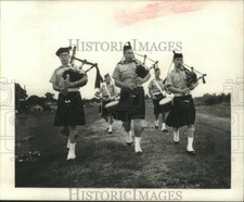 1964 Press Photo Pipe Major Don Norwood, John Hannun and Gordon Stevenson.