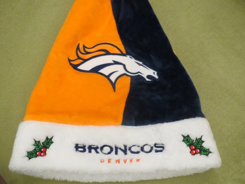 Sombrero de Santa Santa Split Denver Broncos naranja azul marino dividido, 18" de arriba a abajo - Imagen 2 de 6