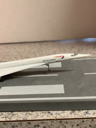 GJLE 400 scale diecast model British Airways Concorde commercial airliner G-BOAC - Picture 2 of 12